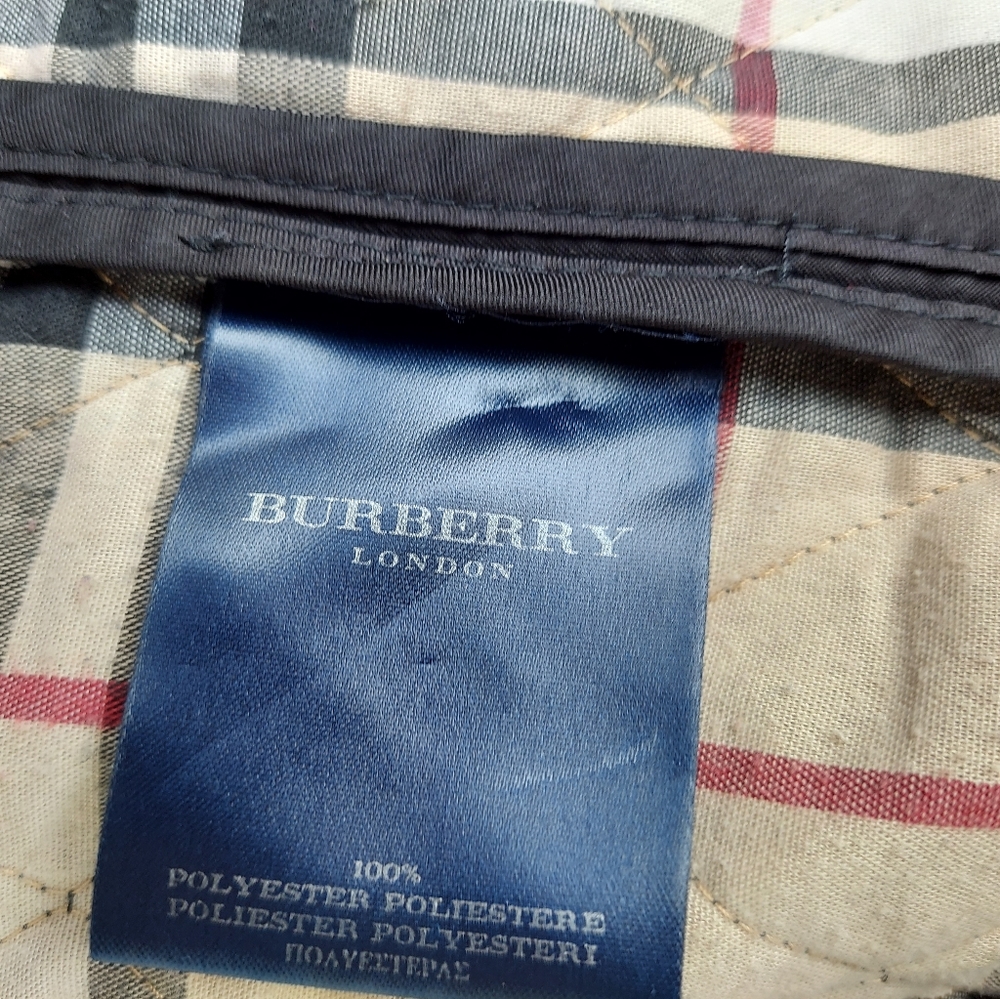 Burberry jacket - Picture 9 of 11